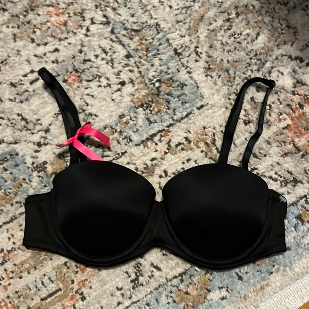 Victoria’s Secret Pink Convertible Strapless Bra - 34B Never Worn